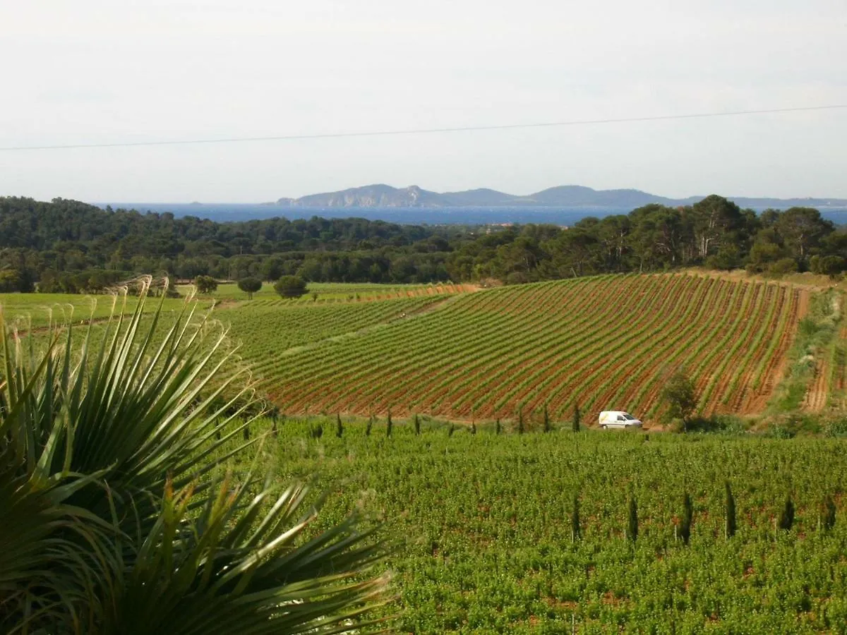 Appartement Au Chateau Maravenne La Londe-les-Maures Holiday home